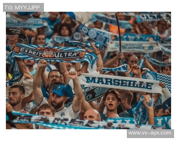 巴黎赛前提醒球迷注意言行侮辱性口号或导致球队直接判负