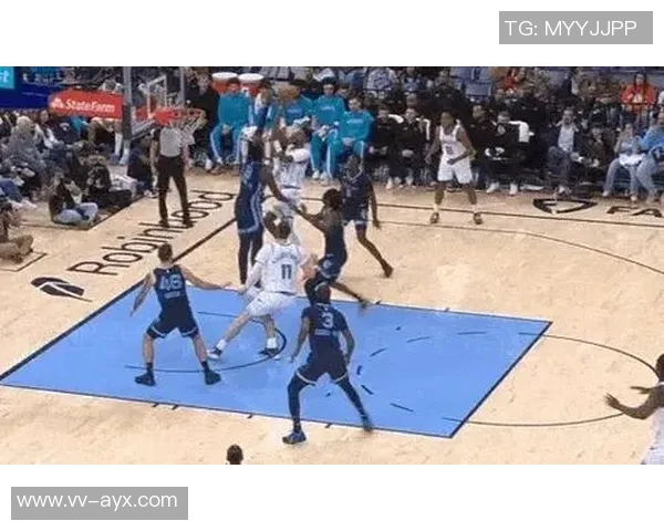 迪亚巴特:三球是现在联盟里最具感染力最让人热血沸腾的球员 迪亚巴特:三球是现在联盟里最具感染力最让人热血沸腾的球员